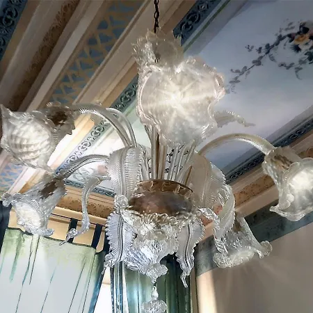 Πανσιόν Adele Salvaterra